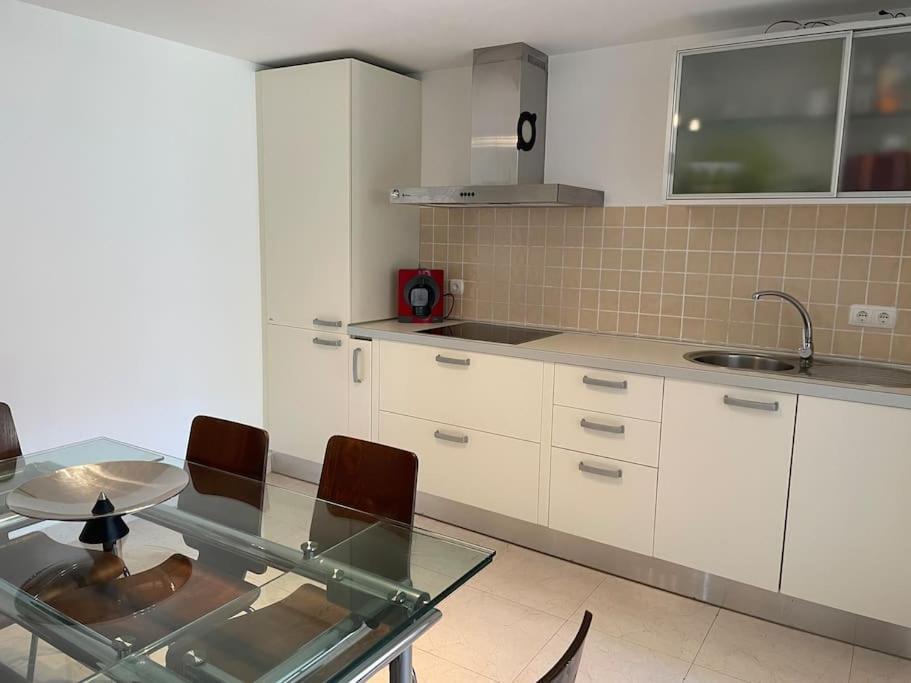 Moderna Y Alegre Vivienda Junto Al Mar . Appartement Roquetas de Mar Buitenkant foto